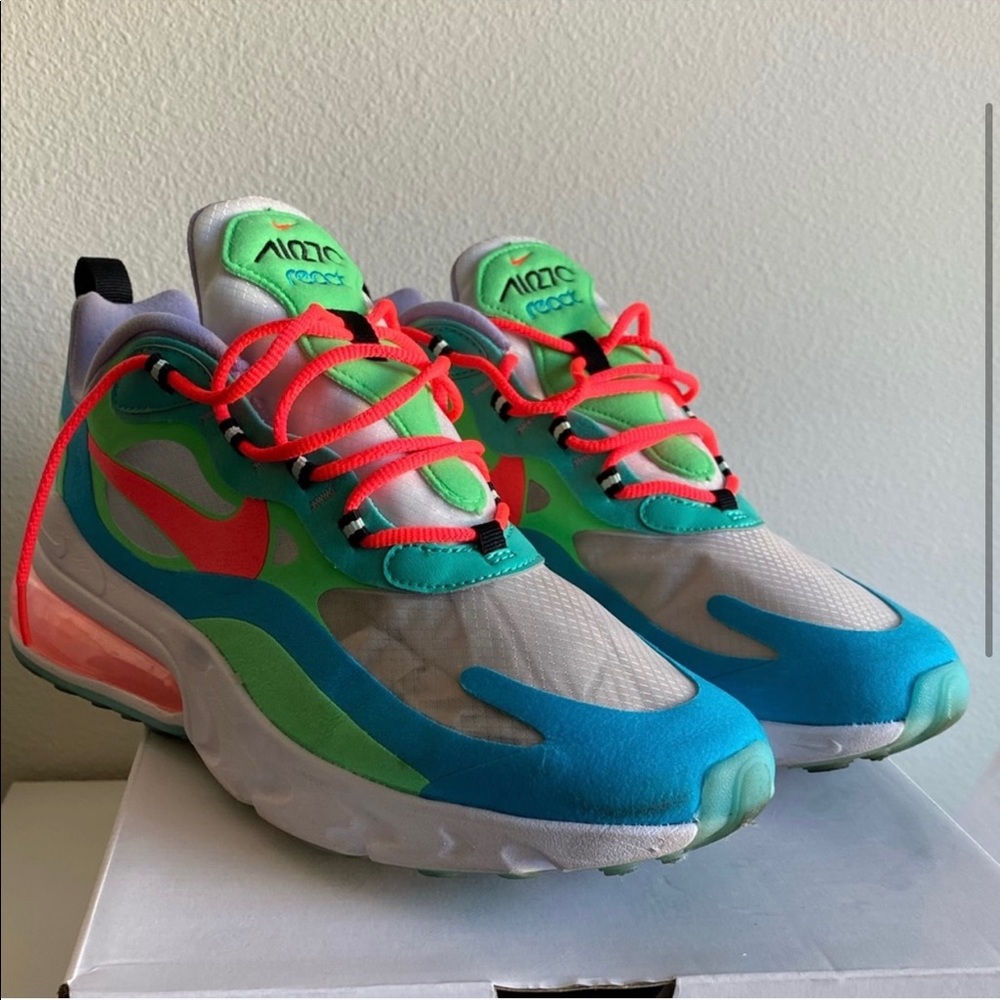 Nike Air Max 270 React size 11